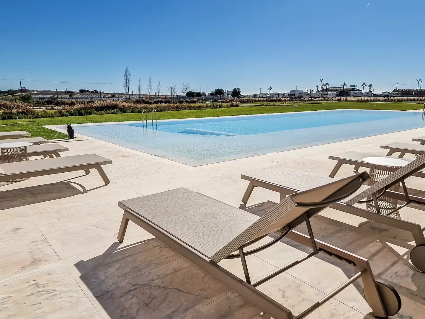 Bayline Condominium - Swimming pool & SPA by Bedzy - Alojamento Local Armação de Pêra Algarve